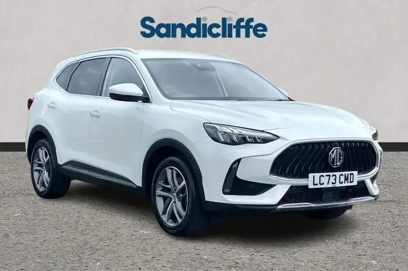 Solid white pearl Used 2024 MG HS Trophy SUV | £17,176 (Good price) - Image 1/4