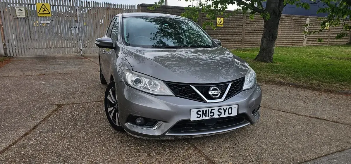 Used Nissan Pulsar Tekna 115 HP (84 kW) 2015 Grey Hatchback
