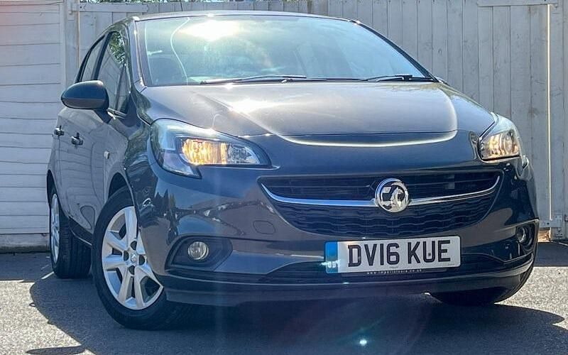 Used Vauxhall Corsa Design Edition 90 HP (66 kW) 2016 Grey Hatchback