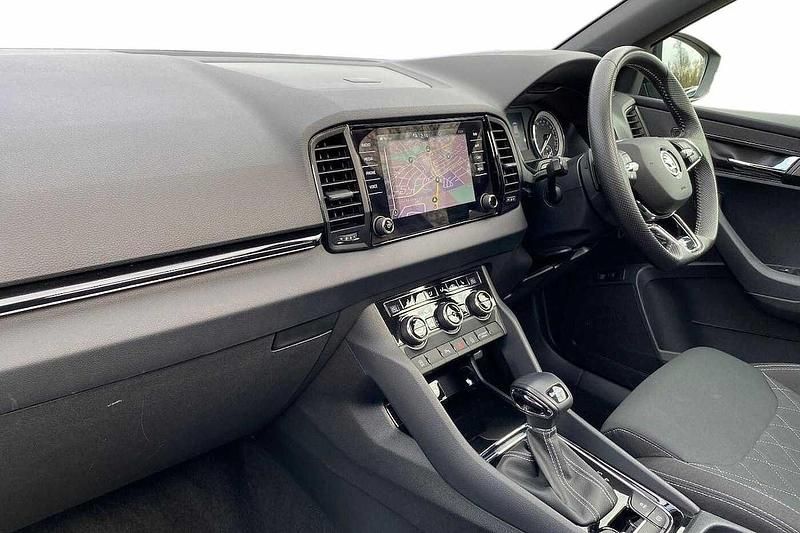 Used Skoda Karoq SportLine 150 HP (110 kW) 2022 Black SUV