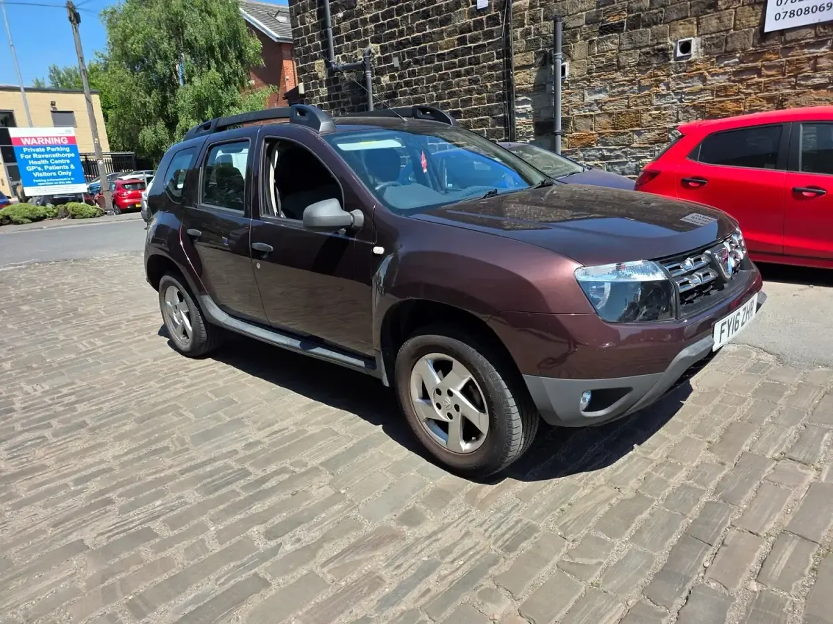 Used Dacia Duster Ambiance 2016 Brown SUV