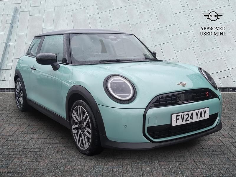Used Mini Cooper Classic 2024 Ocean wave green Hatchback