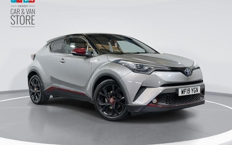 Used 2018 Toyota C-HR SUV | £12,999 (A bit pricey) - Image 1/4