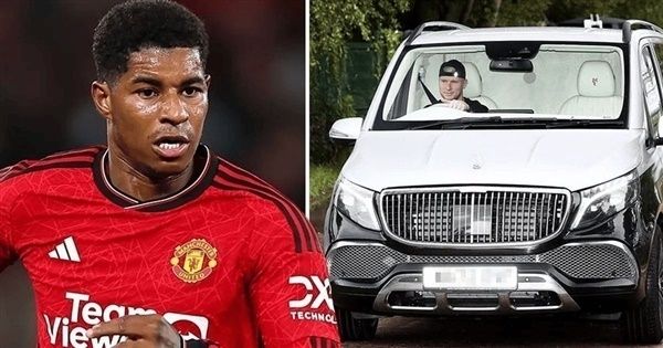 Grey Used 2022 Mercedes V220 AMG line MPV | £129,445 - Image 1/1