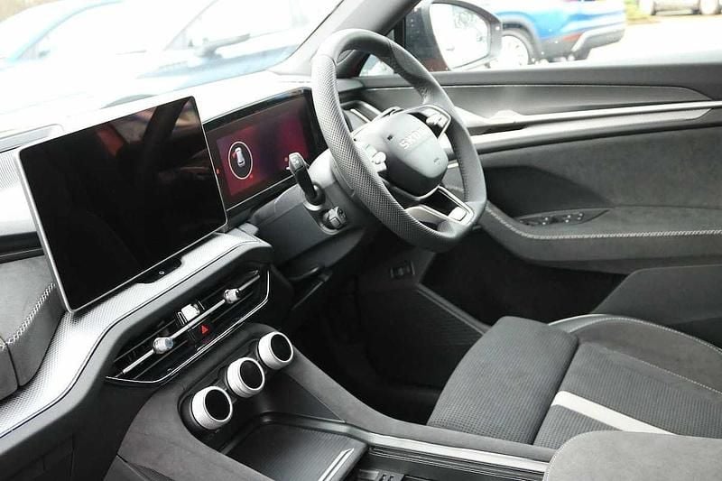 New Skoda Kodiaq SportLine 110 HP (80 kW) 2026 Velvet red metallic SUV