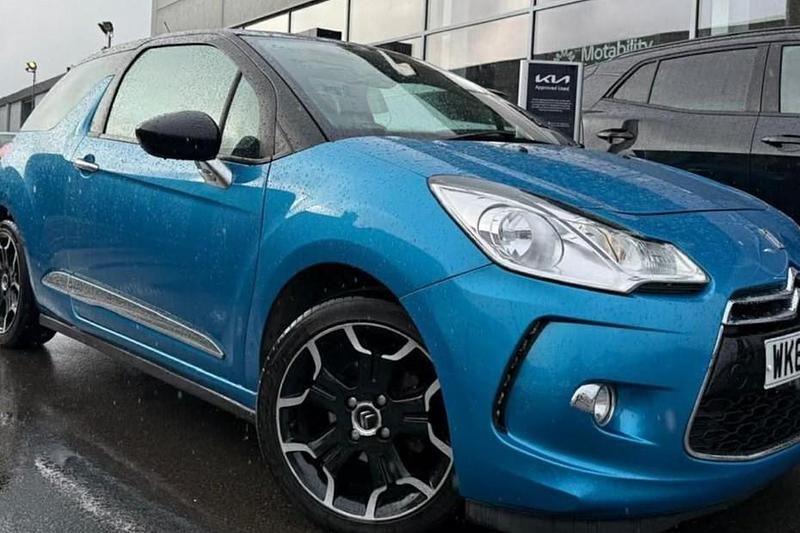Used Citroën DS3 120 HP (88 kW) 2014 Blue Hatchback