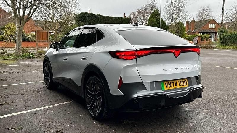 Used Cupra Tavascan VZ2 250 kW (340 HP) 2024 White SUV