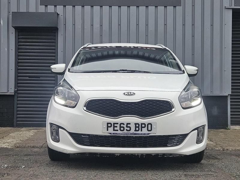 Used Kia Carens 139 HP (102 kW) 2015 White MPV