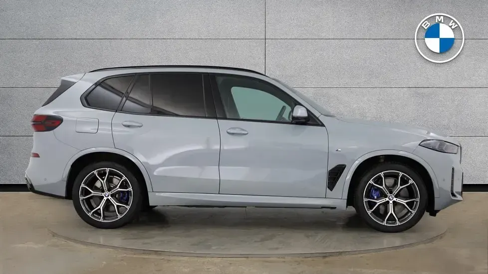 Used BMW X5 M Sport 482 HP (354 kW) 2025 Grey SUV