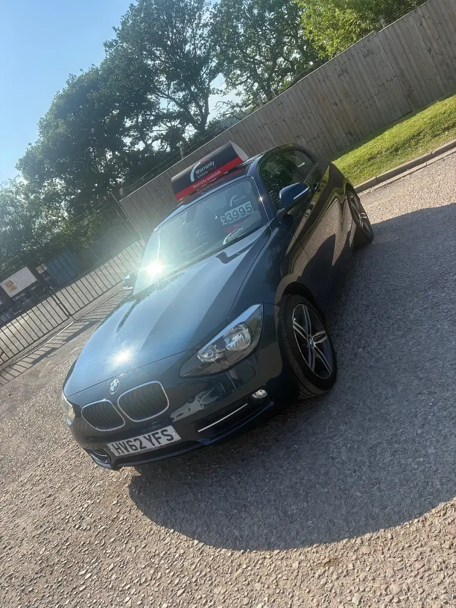 Used BMW 118 Sport Line 2012 Blue Hatchback