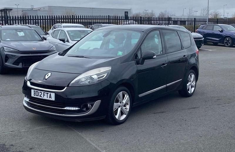 Used Renault Grand Scénic Dynamique 2012 Black MPV