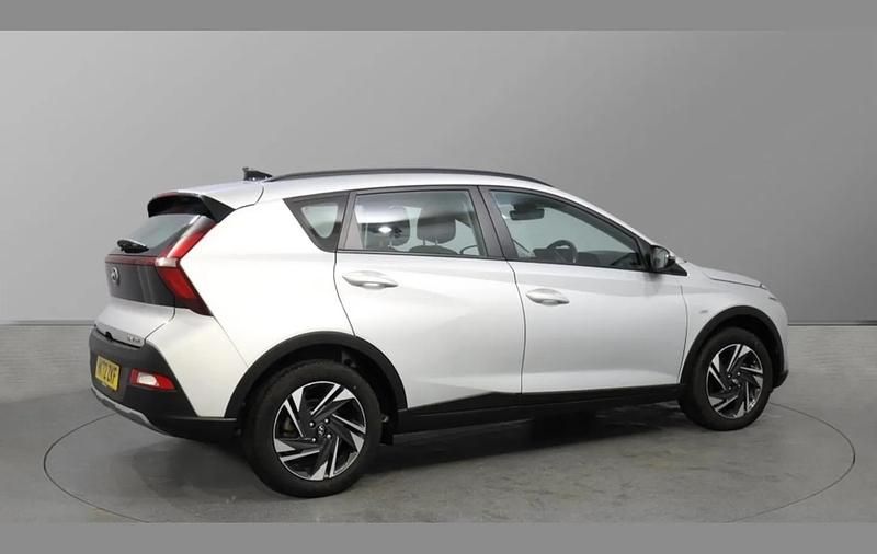 Used Hyundai Bayon SE 99 HP (72 kW) 2023 Silver SUV