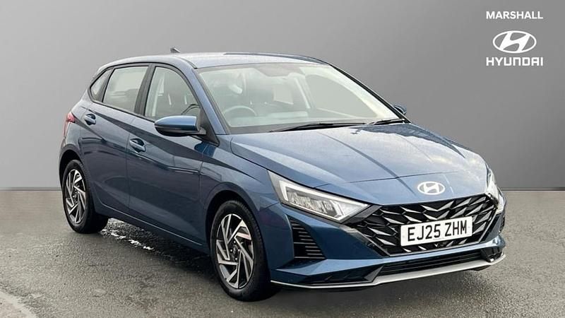 Used Hyundai i20 Advanced 100 HP (73 kW) 2025 Blue Hatchback