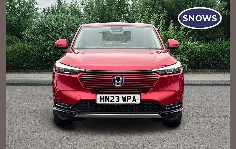 Used Honda HR-V Advance 131 HP (96 kW) 2023 Red SUV