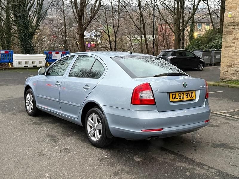 Used Skoda Octavia SE 122 HP (89 kW) 2011 Blue Hatchback