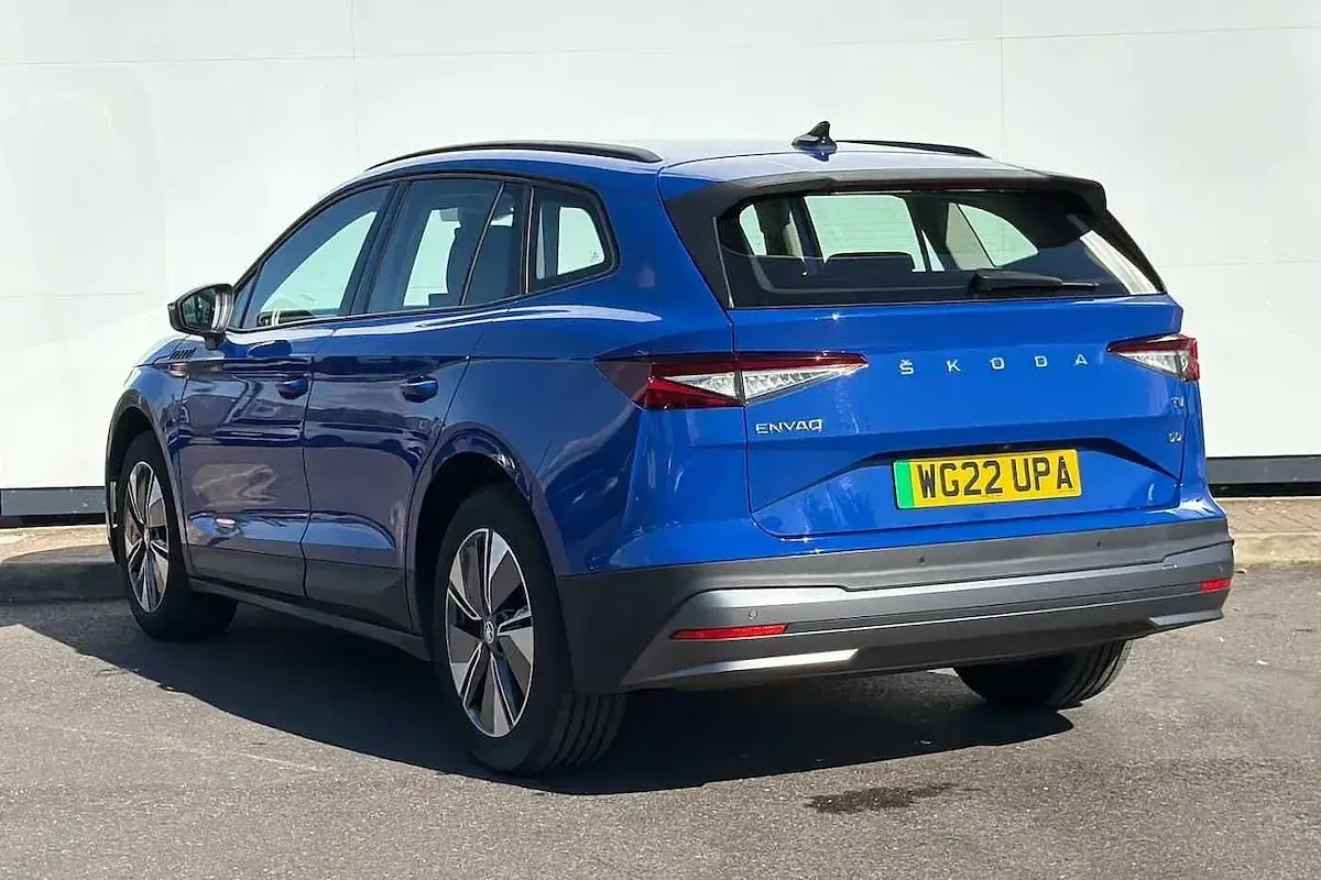 Used Skoda Enyaq iV 97 kW (132 HP) 2022 Energy blue SUV