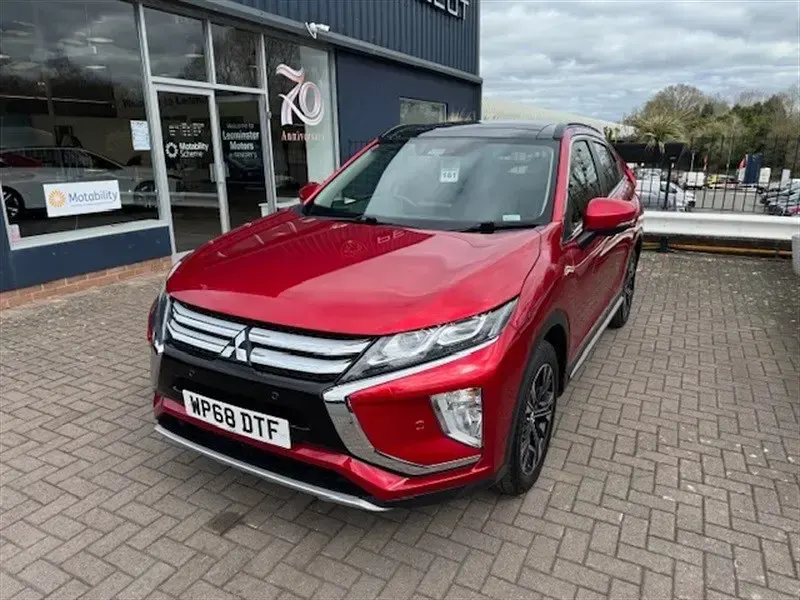 Usado Mitsubishi Eclipse Cross 163 HP (119 kW) 2018 Vermelho SUV