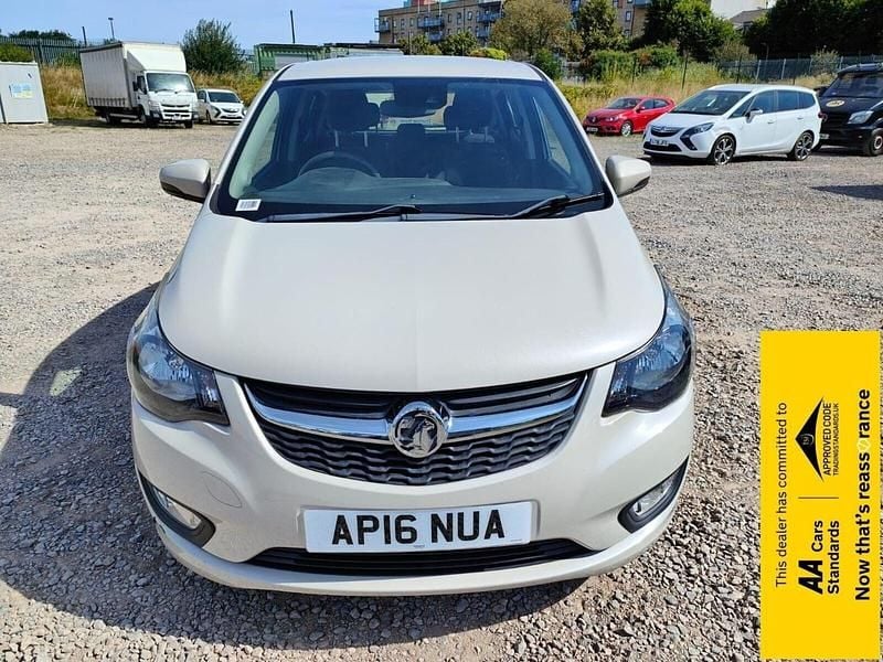 Used Vauxhall Viva 75 HP (55 kW) 2016 Grey Hatchback