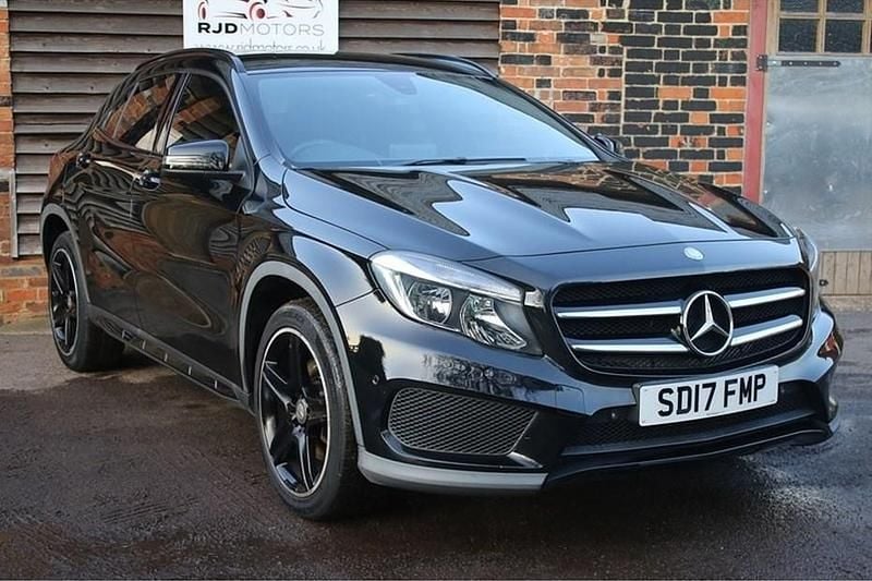 Used Mercedes GLA220 AMG line 2017 Black SUV