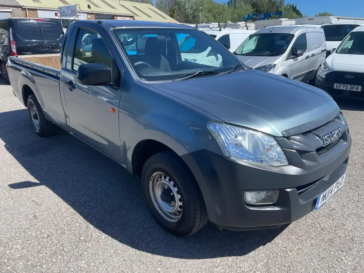 Używany Isuzu D-Max 2014 Szary Pickup