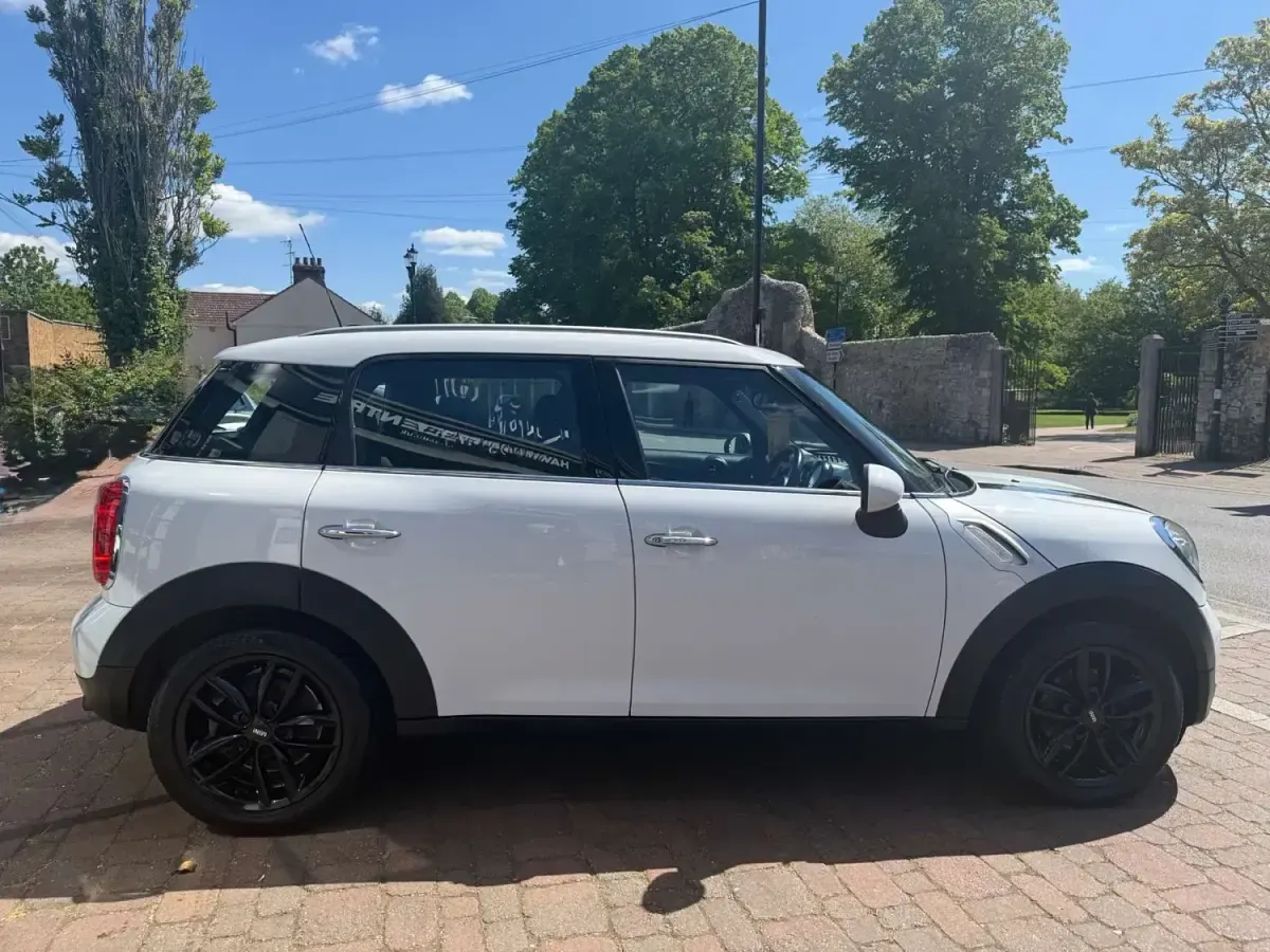 Używany Mini One Countryman 2014 Biały SUV