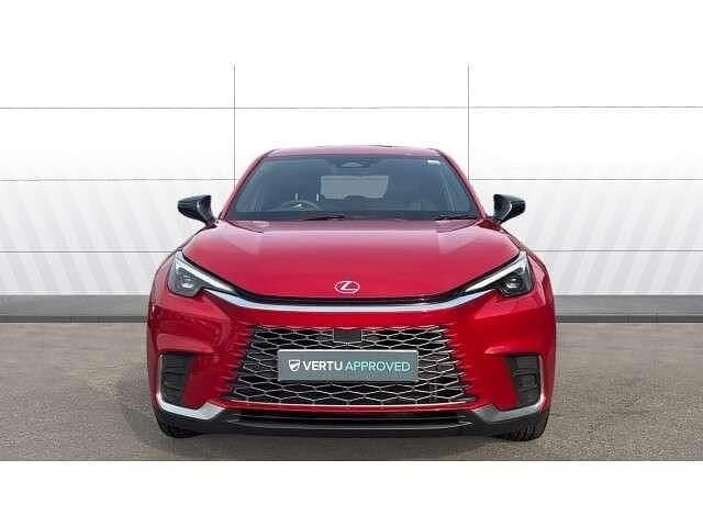 Used Lexus LBX 136 HP (100 kW) 2024 Red SUV