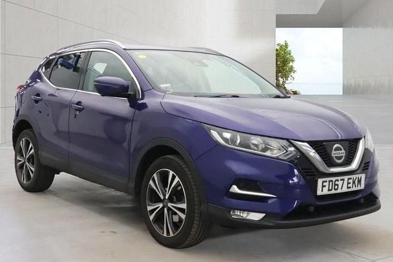 Used Nissan Qashqai N-Connecta 115 HP (84 kW) 2017 Blue SUV
