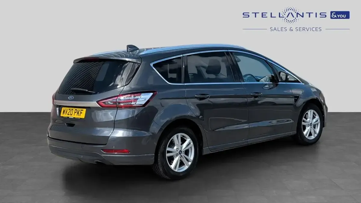 Used Ford S-MAX Titanium 148 HP (108 kW) 2020 Grey MPV