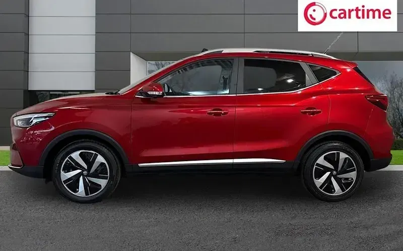 Used MG ZS Trophy 114 kW (156 HP) 2023 Red SUV