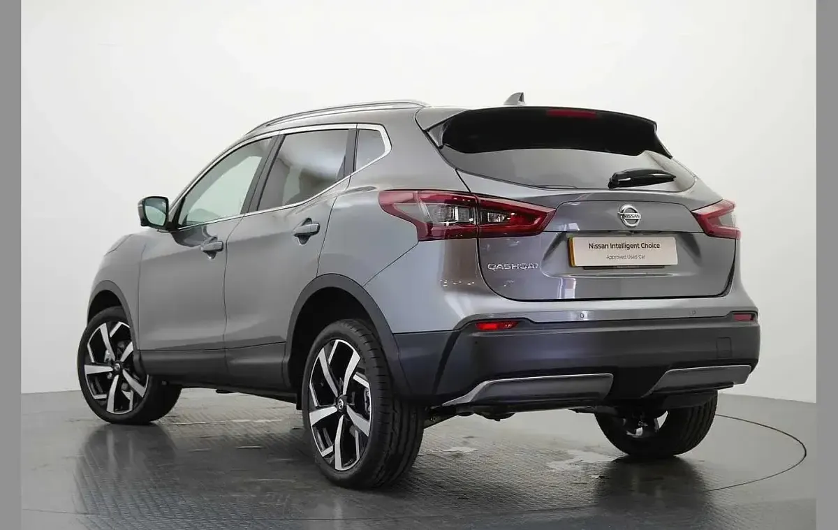 Used Nissan Qashqai Tekna 150 HP (110 kW) 2020 Grey SUV