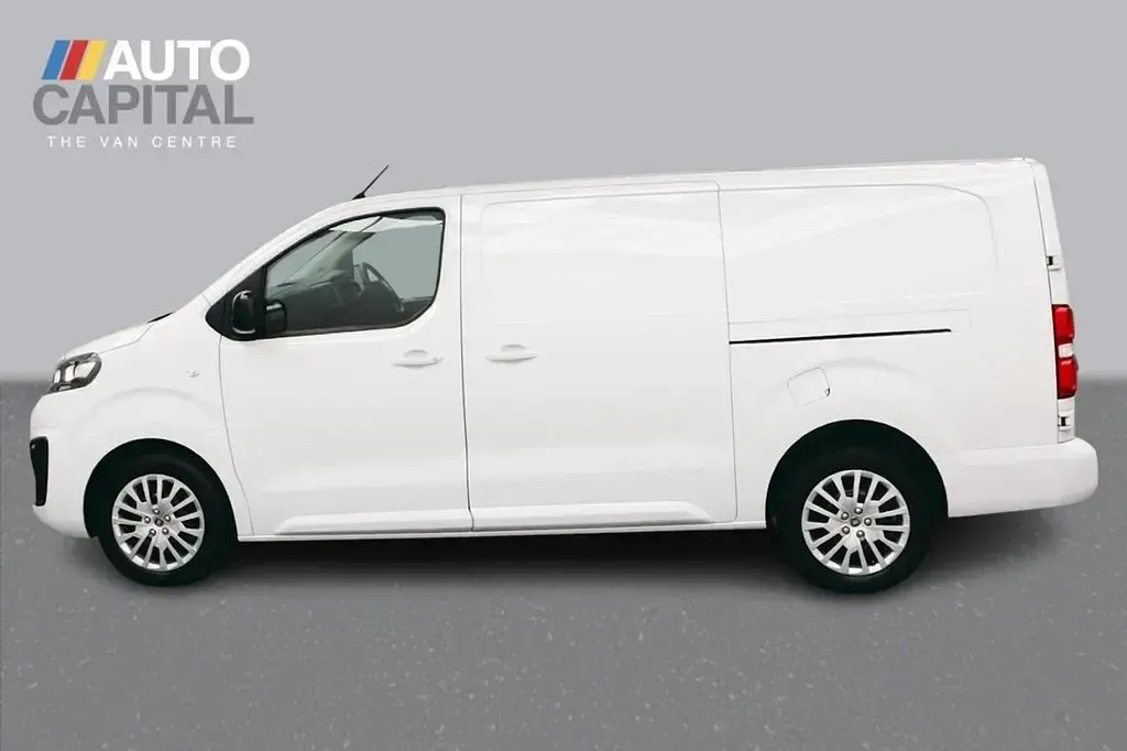 Used Fiat Scudo 120 HP (88 kW) 2024 White Van