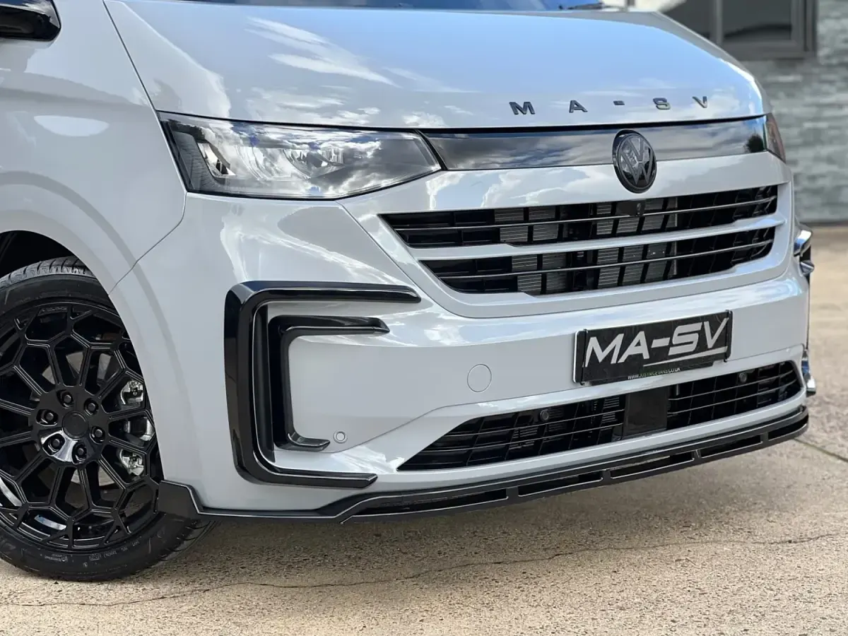 Novo VW Transporter Pro 150 HP (110 kW) 2025 Cinzento Van