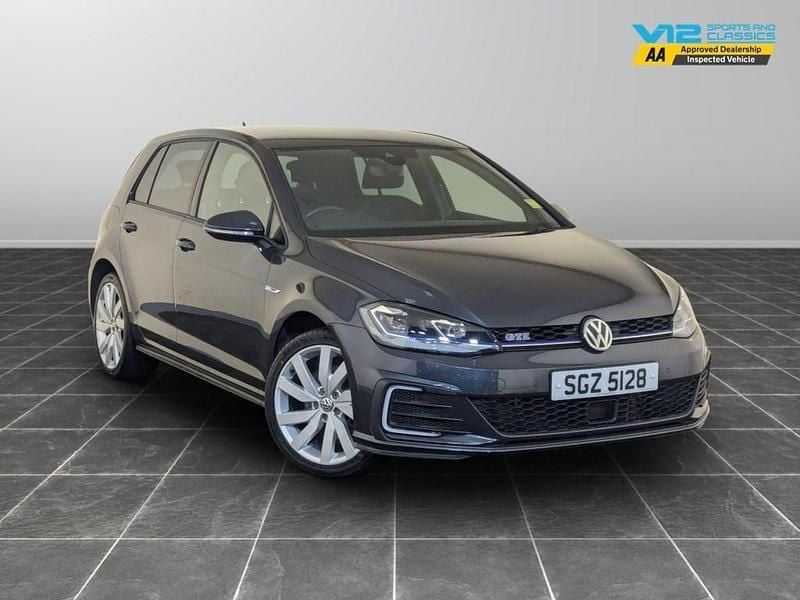 Blue Used 2020 VW Golf VII Advance Hatchback | £16,995 (Good price) - Image 1/4