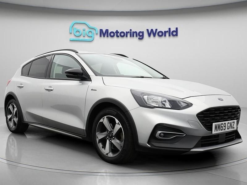 Silver Used 2019 Ford Focus Active Hatchback | £11,200 (Good price) - Image 1/4