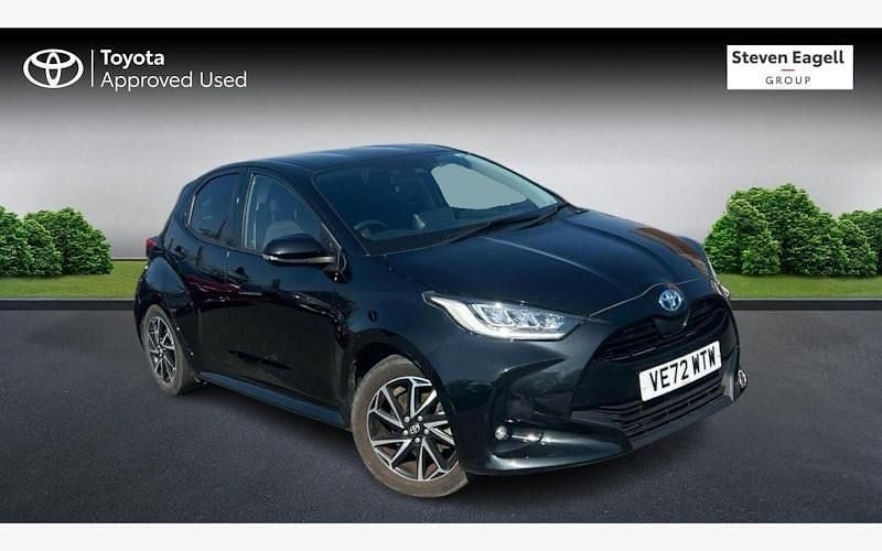 Used Toyota Yaris Hybrid Design 116 HP (85 kW) 2026 Hatchback