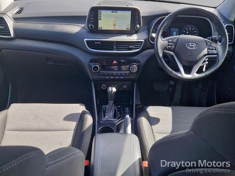 Used Hyundai Tucson SE 177 HP (130 kW) 2019 Grey SUV