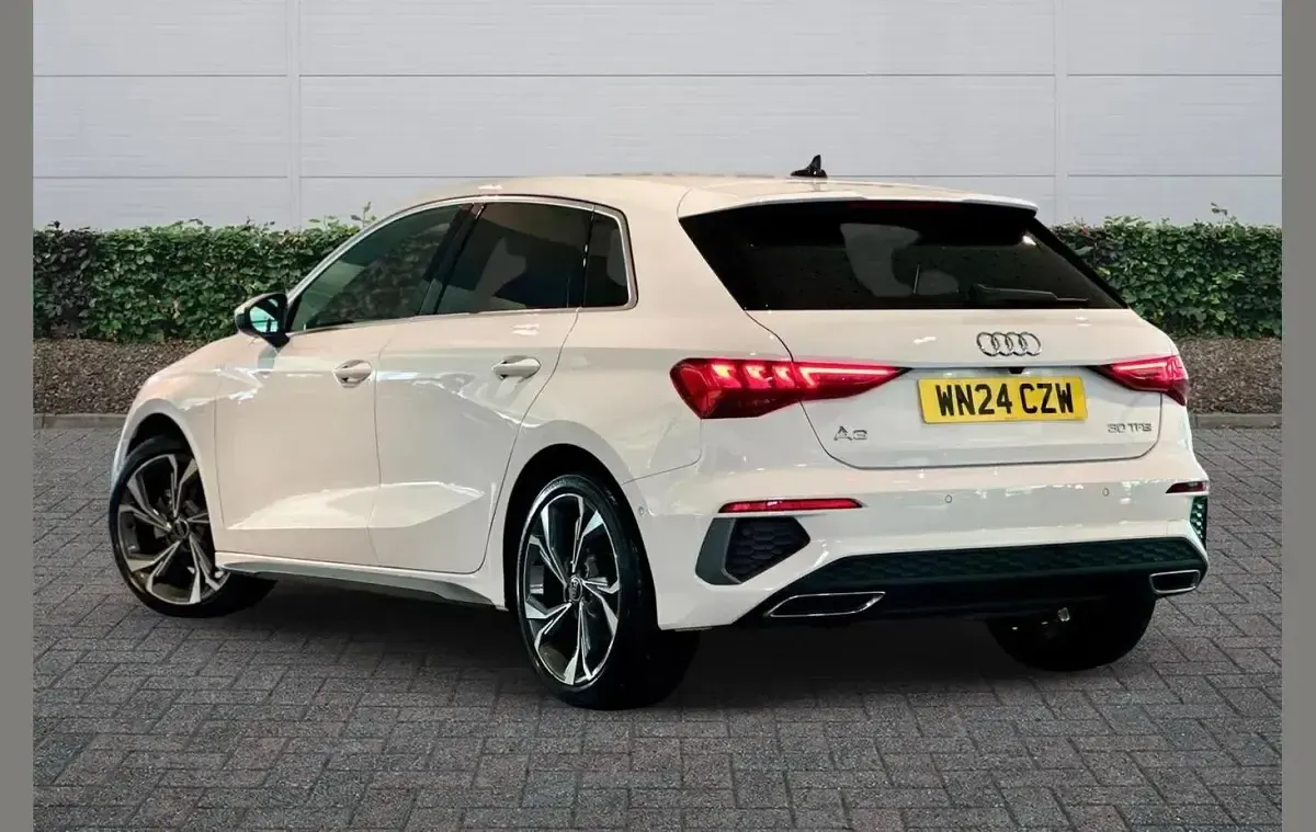 Used Audi A3 S-Line 110 HP (80 kW) 2024 White Hatchback