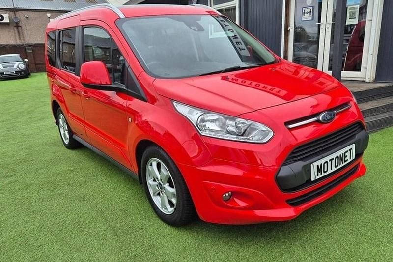 Red Used 2018 Ford Tourneo Connect Titanium MPV | £8,440 (Fair price) - Image 1/1