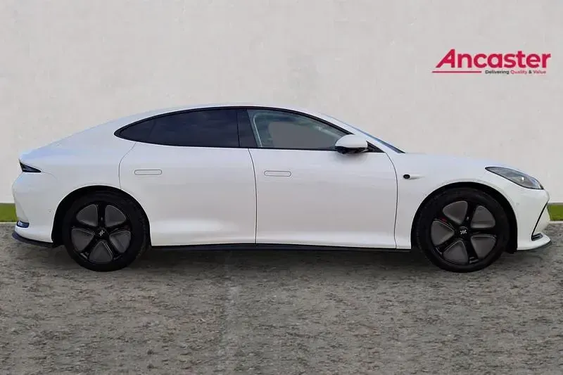 Used MG IM5 216 kW (295 HP) 2025 White Hatchback