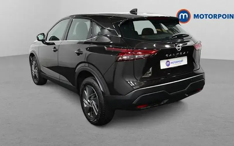 Used Nissan Qashqai Acenta Premium 140 HP (102 kW) 2023 Black SUV