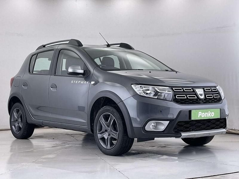 Grey Used 2017 Dacia Sandero Stepway Hatchback | £8,080 (A bit pricey) - Image 1/3