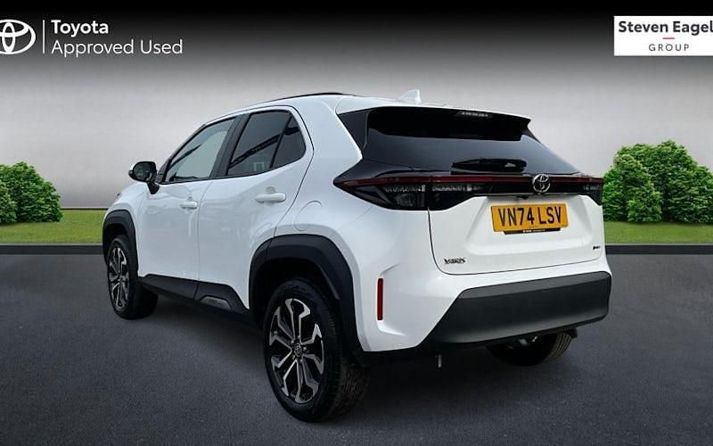 Used Toyota Yaris Hybrid Design 116 HP (85 kW) 2026 Estate