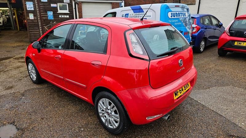 Used Fiat Punto Easy 2014 Red Hatchback