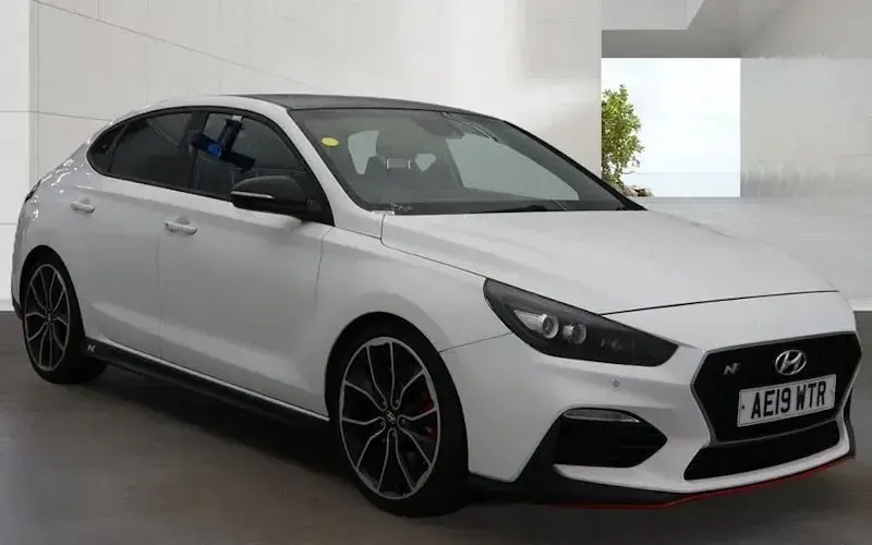 Used Hyundai i30 275 HP (202 kW) 2019 Hatchback