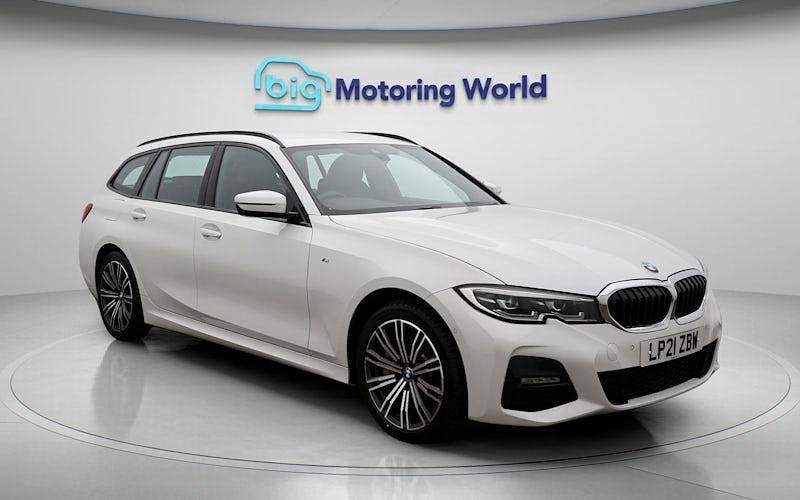 Used BMW 330e M Sport 292 HP (214 kW) 2021 White Estate