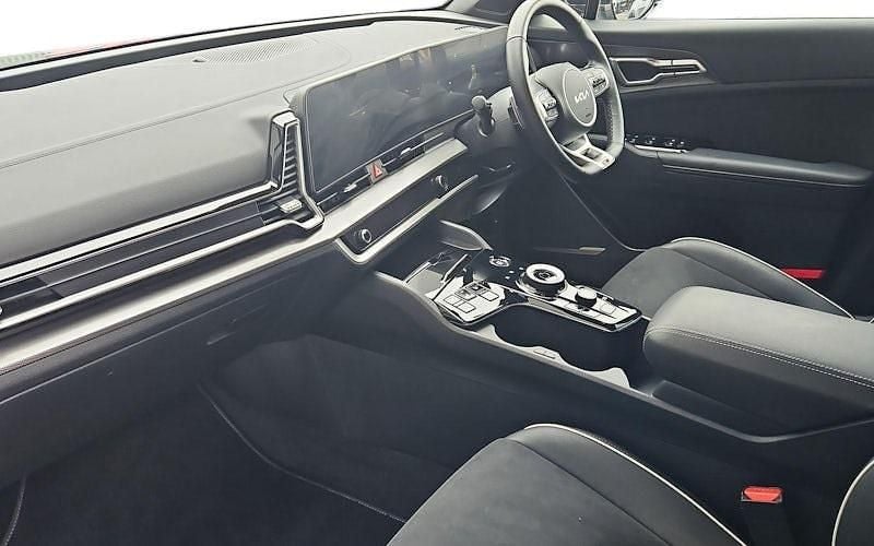 Used Kia Sportage GT-Line 209 HP (153 kW) 2024 Silver SUV