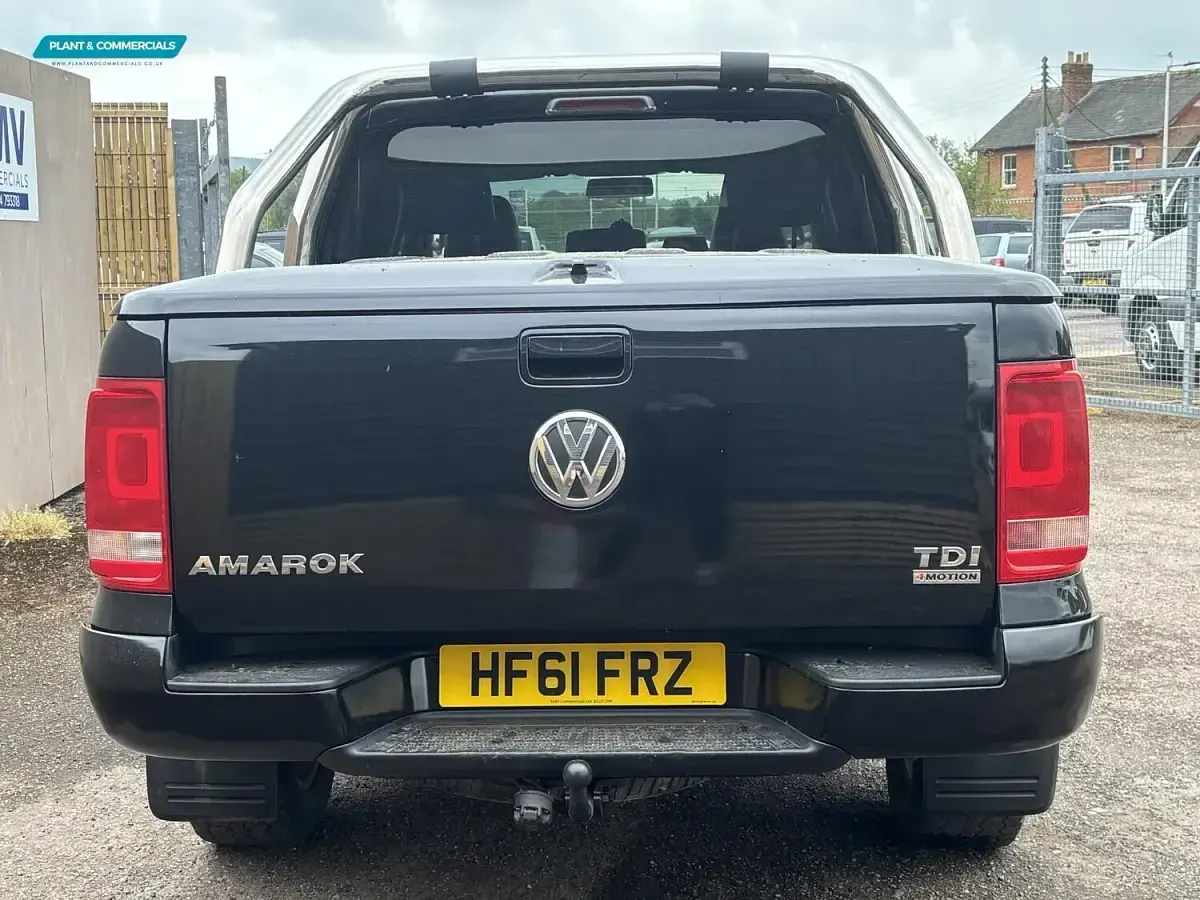 Used VW Amarok Highline 163 HP (119 kW) 2011 Black Pickup