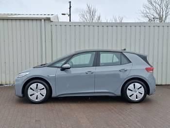Begagnad VW ID.3 Pro 106 kW (145 HK) 2023 Grå Halvkombi