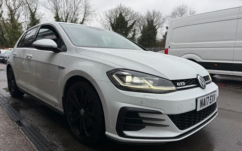 Used VW Golf VII GTD 184 HP (135 kW) 2017 White Hatchback