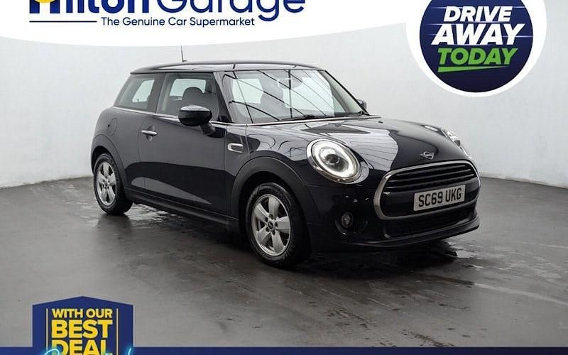 Used Mini Cooper Classic 136 HP (100 kW) 2020 Blue/black Hatchback